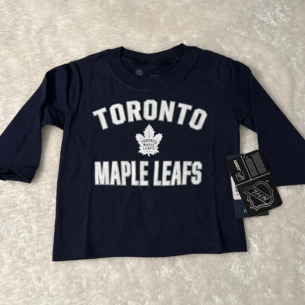 Toronto Maple Leafs long sleeve shirt - NWT
